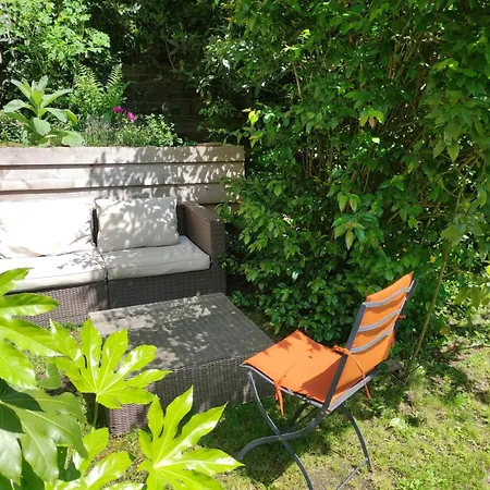 Maison Des Bois Alojamento de Acomodação e Pequeno-almoço Bievres