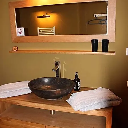 Couette-café Maison Des Bois Bievres