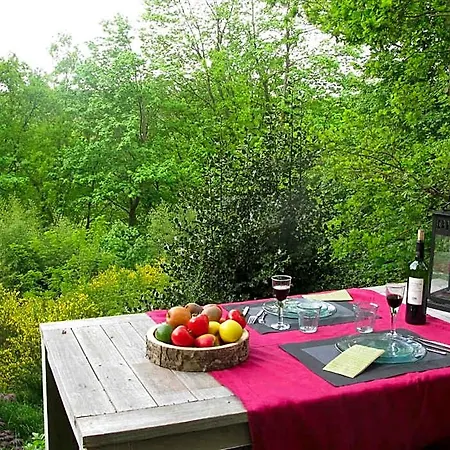 Maison Des Bois Couette-café