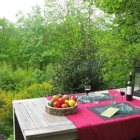 Maison Des Bois Couette-café Bievres