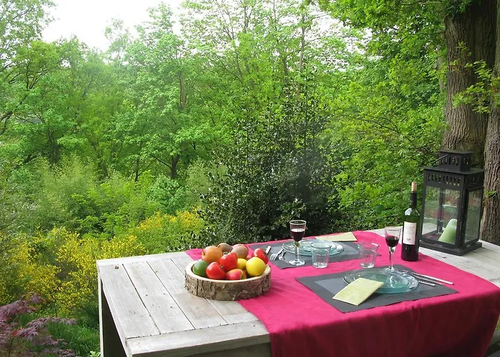 Maison Des Bois Alojamento de Acomodação e Pequeno-almoço Bievres