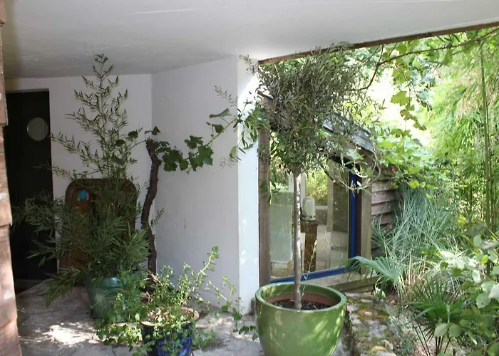 Alojamento de Acomodação e Pequeno-almoço Maison Des Bois 3*